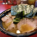 家系総本山 吉村家 - 