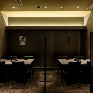 落ち着いた大人空間。少人数でのお食事から新年会等の宴会まで◎