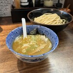 自家製麺つけ麺 紅葉 - 創業からのつけ麺　　950円