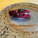 鮨 三心 - ニタリクジラの尾の身(追加)