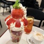 NOA COFFEE gelato kitchen - オーダーメイドパフェ　
