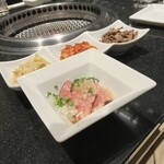 しゃぶしゃぶ すき焼き 焼肉　兜　奥座 - 