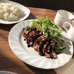 141 OUJI TABLE - 
