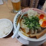 生わんたんらぁめん専門店 赤黄緑 - 