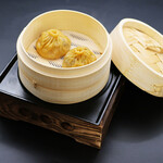 クリスタルジェイド六本木 - トリュフ小籠包