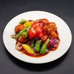 クリスタルジェイド六本木 - 