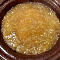 白碗竹快樓 祇園店 - ふかひれほぐしのぐつぐつ土鍋ご飯