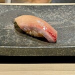 鮨 せい大 - ハマチ