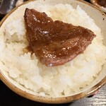 熱血ヤキニク酒場 クラウン - 