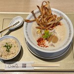 鯛白湯らーめん ○de▽ - 鯛白湯とろり鯛めし付き１２９０円
