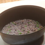 RISTORANTE IL NODO - ストウブ鍋で炊き上がった状態での”ほしゆたか”リゾットのプレゼンテーション