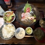 居酒屋 姫咲丸 - おまかせ刺身6点盛定食