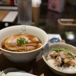 Japanese Ramen Noodle Lab Q - 