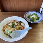 mudas - 料理写真:中華飯セット