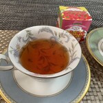 ムレスナ ティーハウス - ジャスミンの甘い香りがします　ワインの香りをベースにローズとジャスミンの香りを配合　