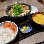吉野家 - 料理写真:牛肉玉ラーメン鍋膳