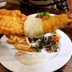 クラフトビールとフィッシュ&チップス パブリックハウス ホサンナ - 