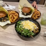 SHIMAUMA BURGER - 料理写真: