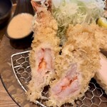 大須とんかつ わだ福 - エビフライ