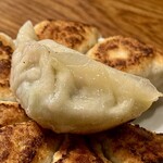 キリン - 表から見た餃子