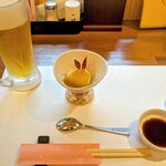 創作 こう - 丸十豆腐、ちらっとみえるビールと