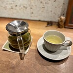Si.ba.ki  - 食後のハーブティー