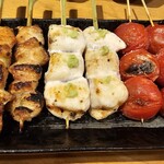 大衆日本酒バル ふとっぱらや - ボンジリ、ささみわさび、ミニトマト