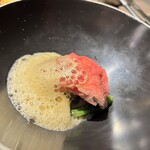 ビズ - ローストビーフに卵のソース