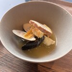 Crossroads Kitchen - 