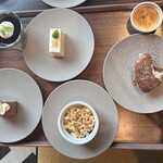 Crossroads Kitchen - 