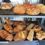 壱弐参 CAFE - 自家製パンも売ってます