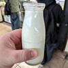 パンと牛乳の店 ミルクスタンド - まごころ牛乳（\200）
