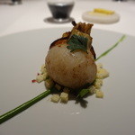レフェルヴェソンス - 定点～
      　丸ごと火入れした蕪とイタリアンパセリのエミュルション、バスク黒豚のジャンポンセック＆ブリオッシュ