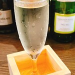 オイスターバー&オイスタービストロ 西荻窪ワーフ - 