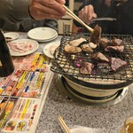 炭火焼しちりん 稔台駅前店 - 