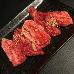 Yakiniku Dainingu Zero - カルビ（８００円＋税）２０１４年１１月