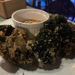 OVERWHELM HAMBURGER & BAR STAND - 