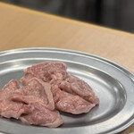 新宿ホルモン焼き だるま - 