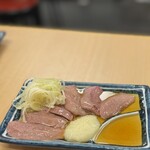 新宿ホルモン焼き だるま - 