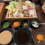 和牛すき焼きしゃぶしゃぶSakura - 