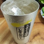 新宿もつ焼 芝浦ホルモン - レモンサワー