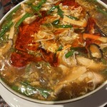 笑龍 - 酸辣湯麺　鼻の頭に薄ら汗　