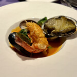 シーフードイタリアン　ポルト - オマール海老と鮑の Grazileブイヤペース