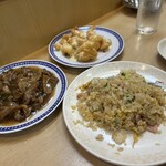 燕楽 - 牛肉のオイスターソース炒め。