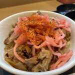 松屋 - 料理写真:たっぷり七味と紅生姜がわたし好み╰(*´︶`*)╯♡