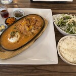 シュシュウルフ - ポテトマクリームハンバーグ