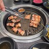 熟成肉専門店 ヨプの王豚塩焼 - 