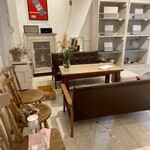 フエ° - このソファー席でゆったりさせていただきました