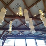 スターバックスコーヒー 皇居外苑 和田倉噴水公園店 - 内観。場所柄、和のテイストで素敵だなぁ