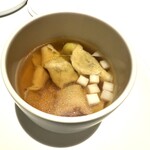 SINAE - 【 コンソメスープと秋野菜のラヴィオリ 】